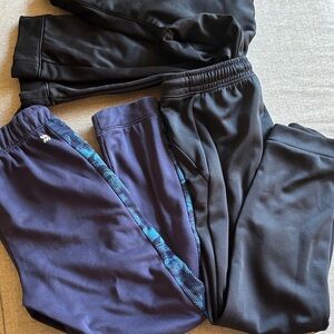 Pants bundle kids 12-14 Black and Navy joggers